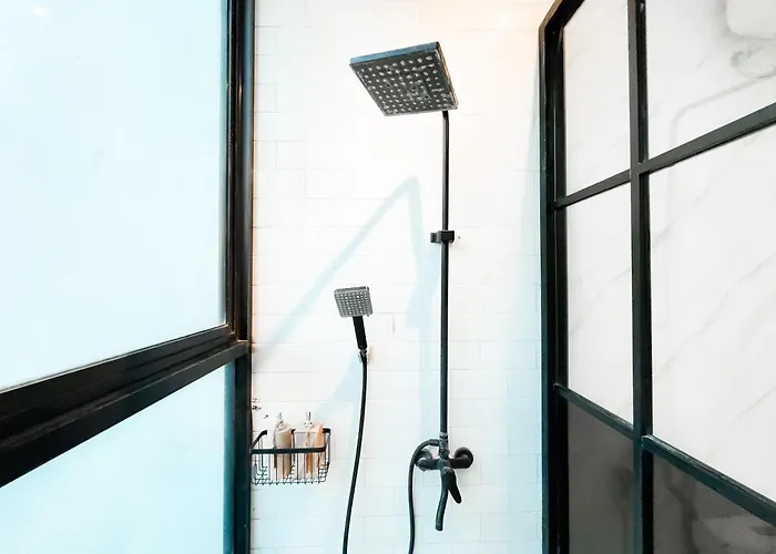 1 Bedroom Loft 360 By Lensa Hospitality *