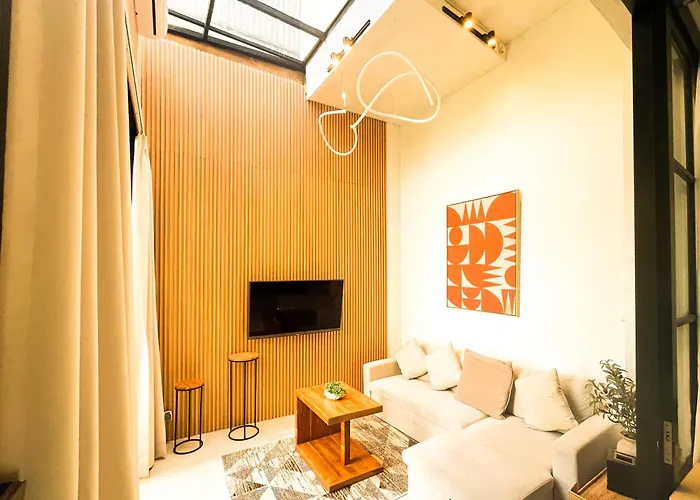 1 Bedroom Loft 360 By Lensa Hospitality *